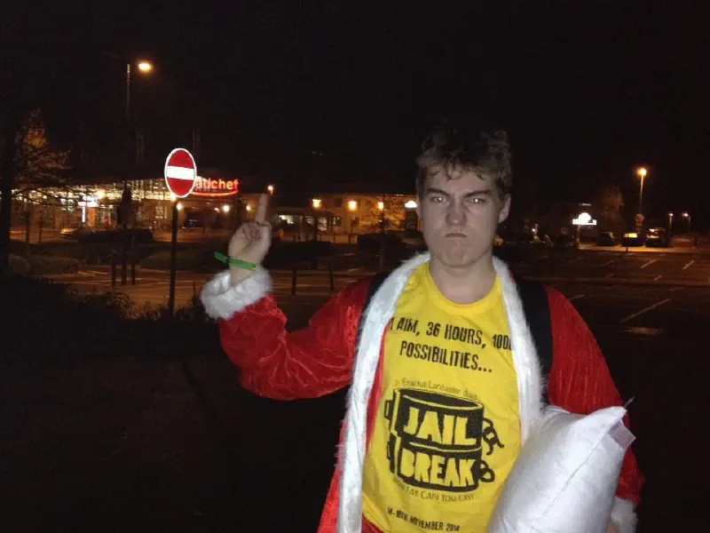 Me giving Roadchef services the finger