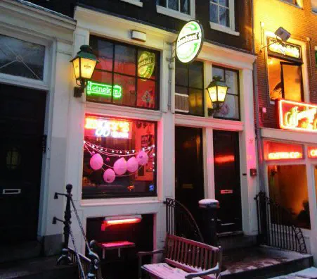 The front of Ziggy's Bar