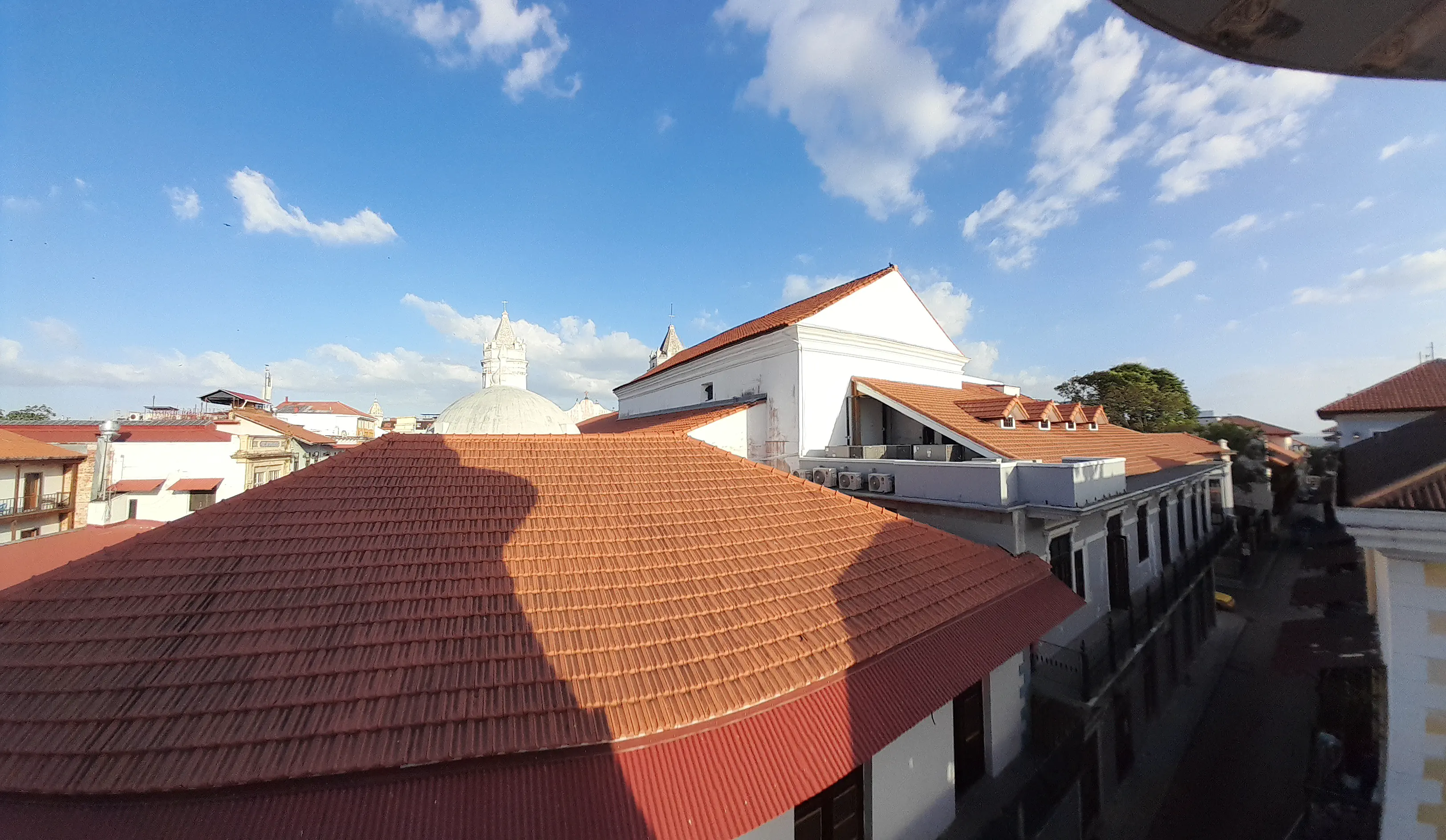 View across rooftops in Cusco Viejo