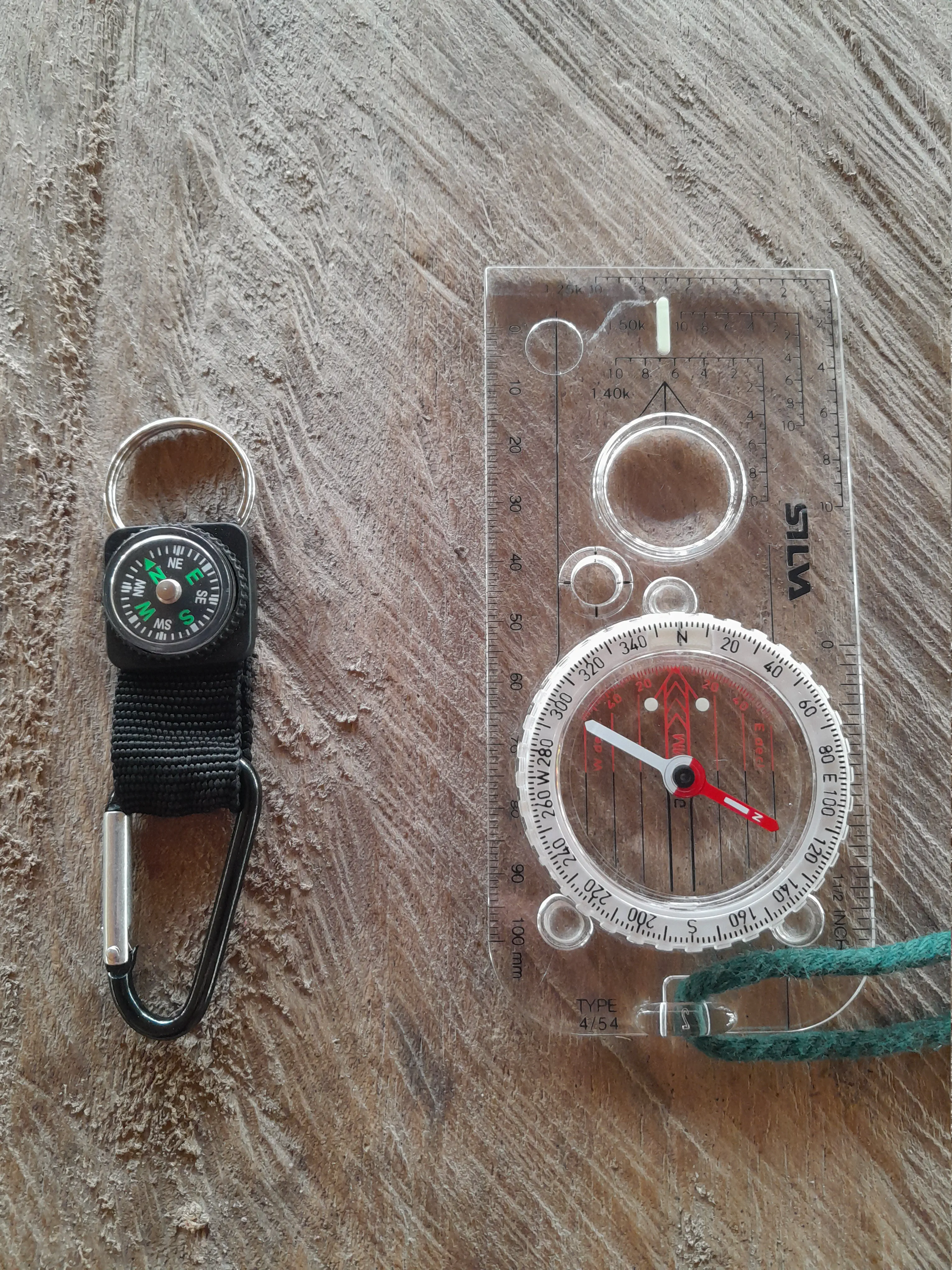 Two compasses, indiciating north in opposite directions